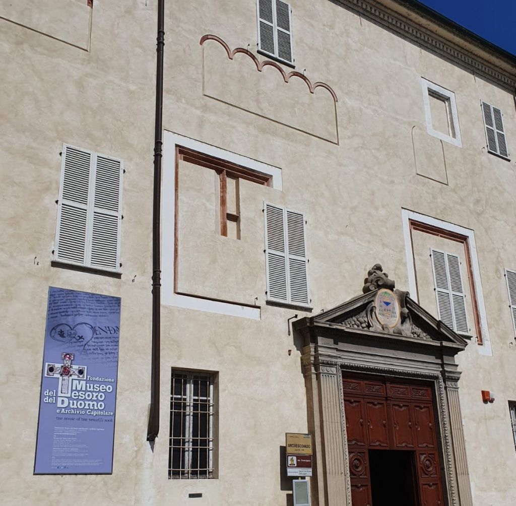 “Favola e satira alla corte dell’imperatore”